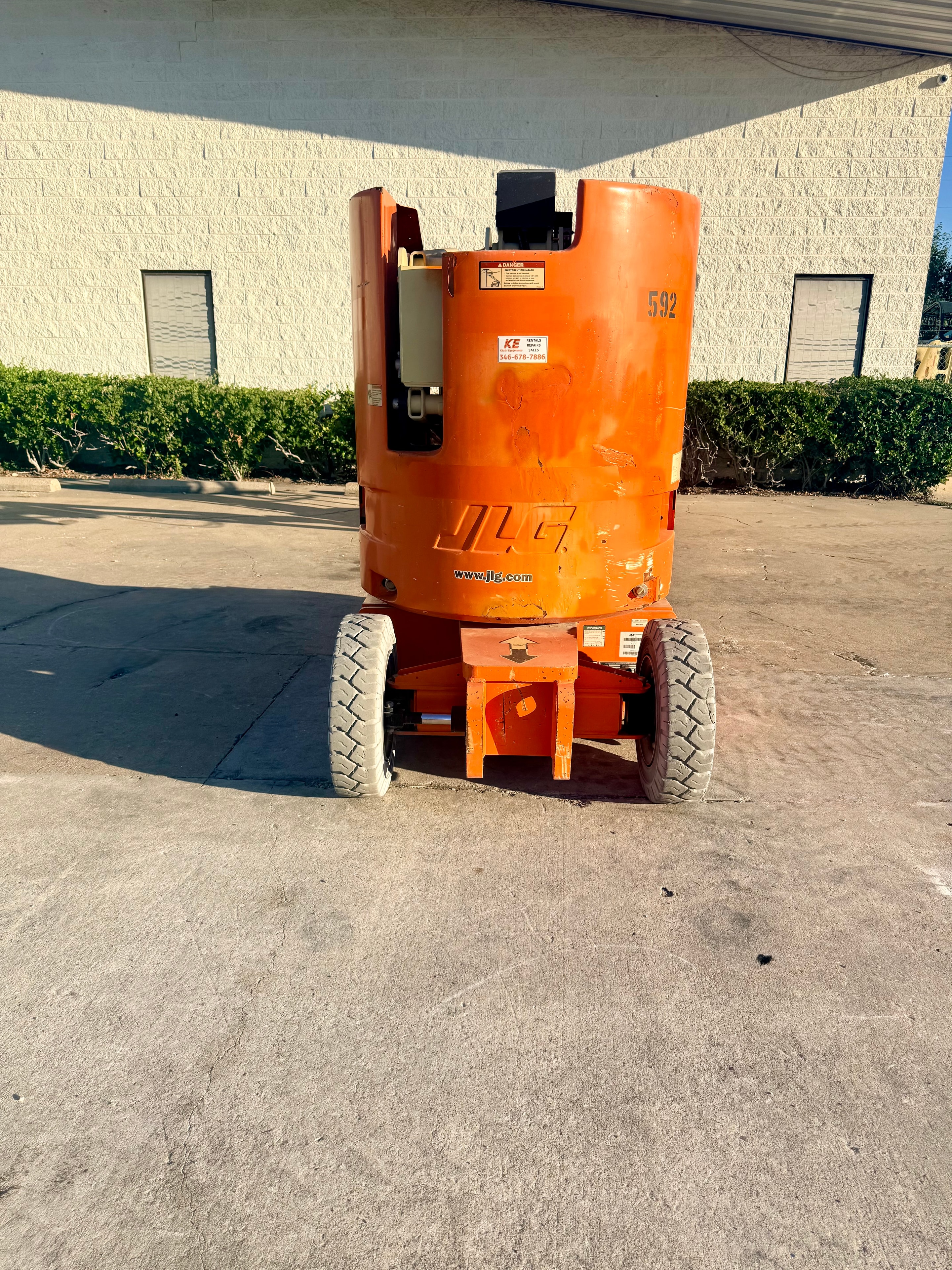 JLG E300AJP Boom Lift 6