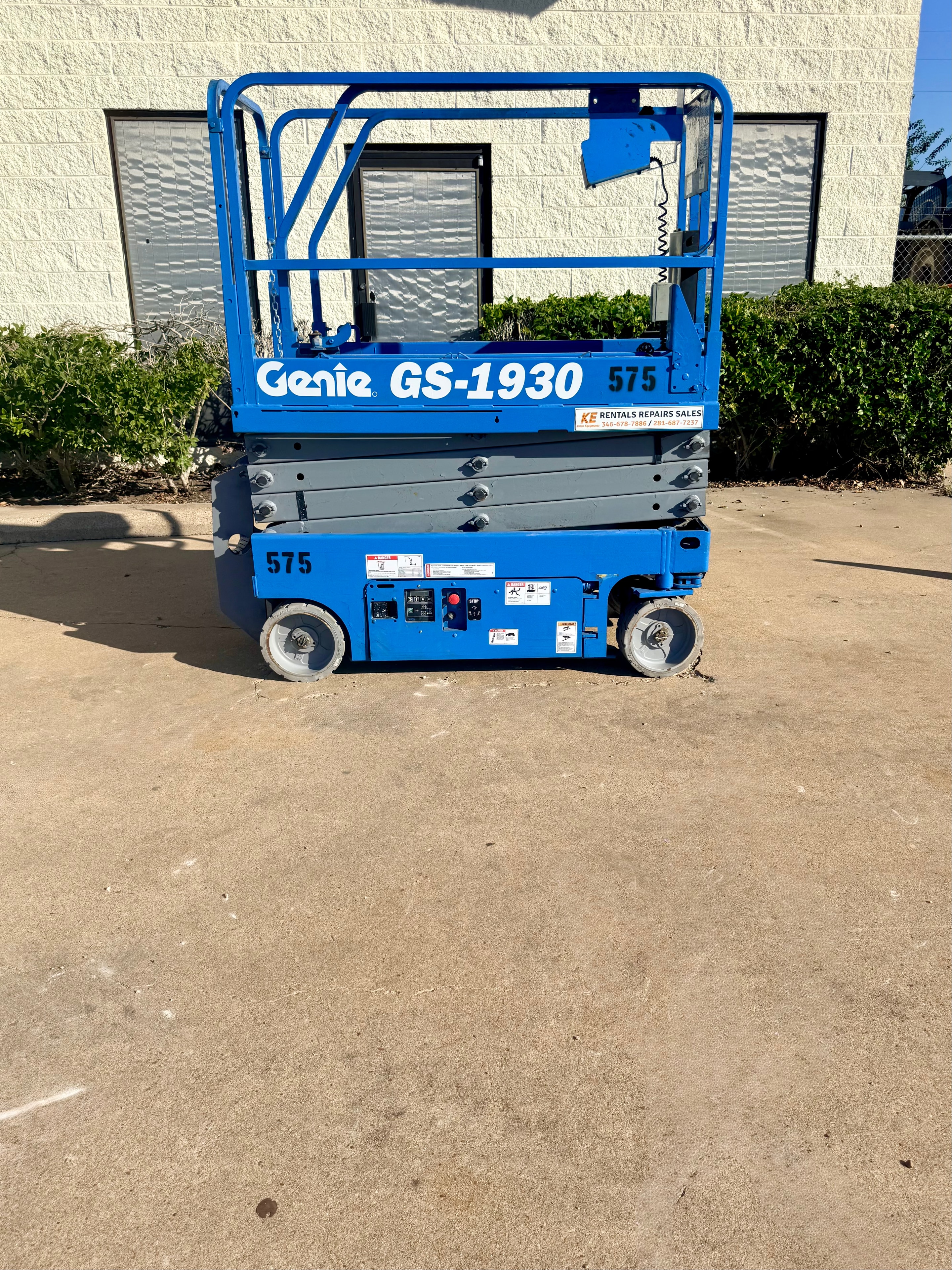 GENIE GS-1930 SCISSOR LIFT 5