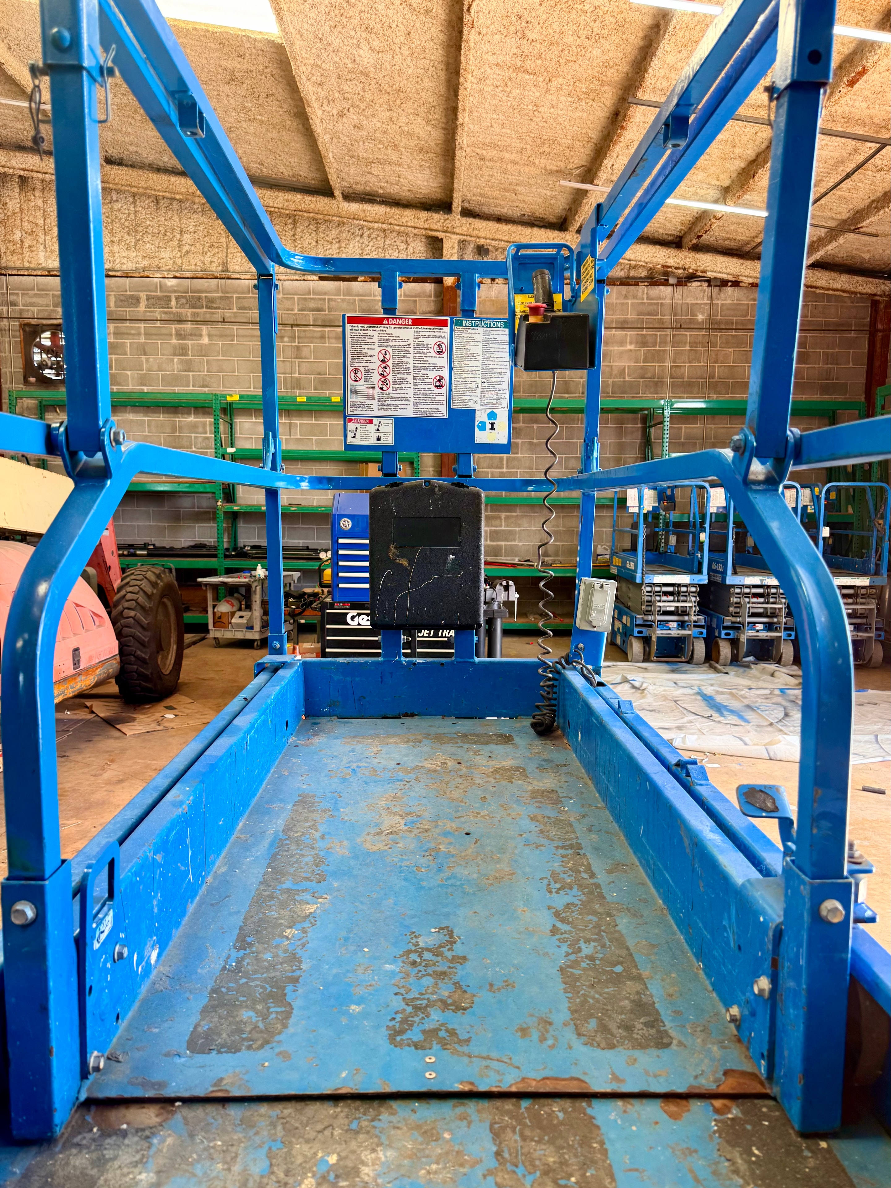 GENIE GS-2632 SCISSOR LIFT 5