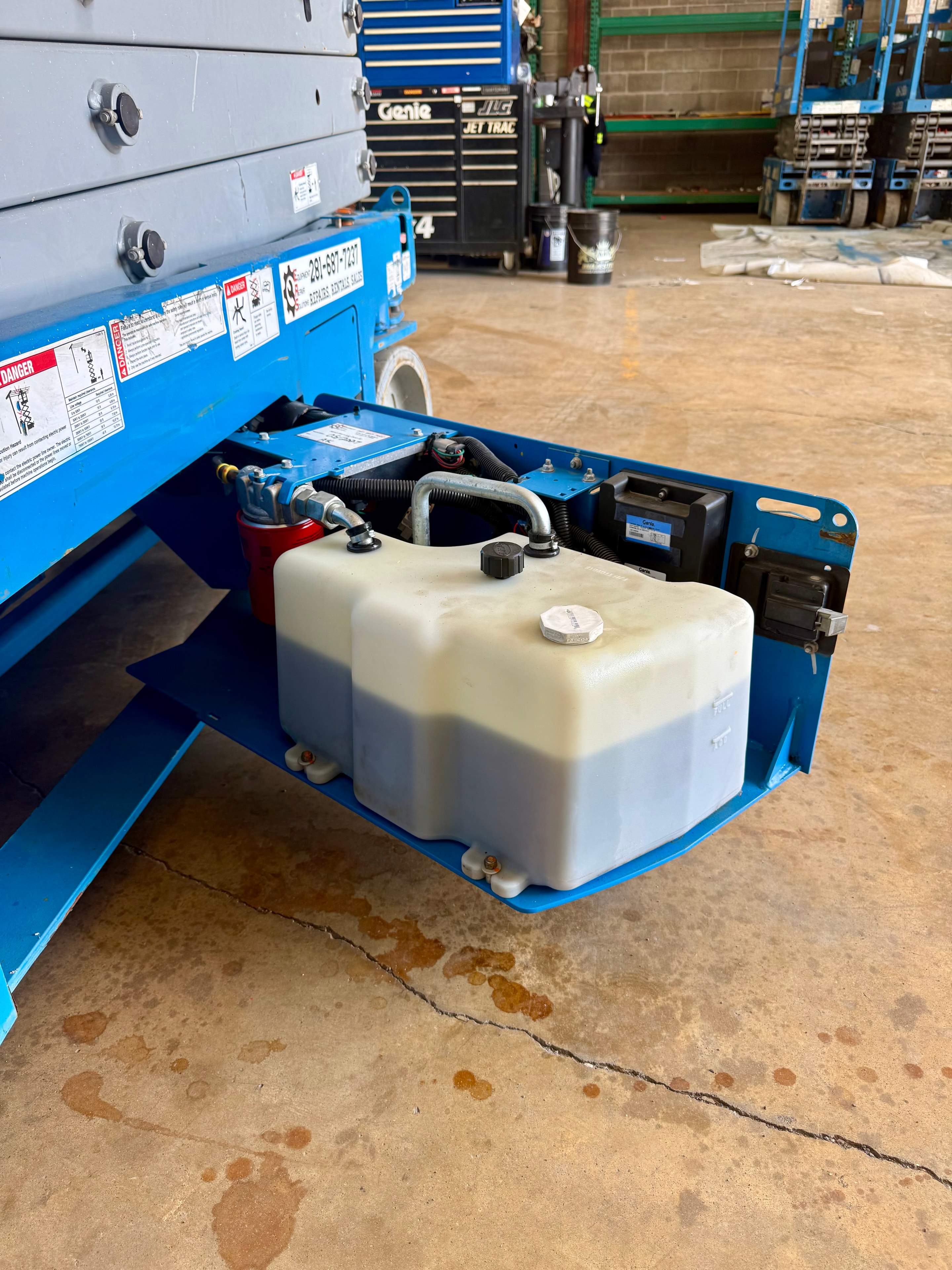 GENIE GS-2632 SCISSOR LIFT 6