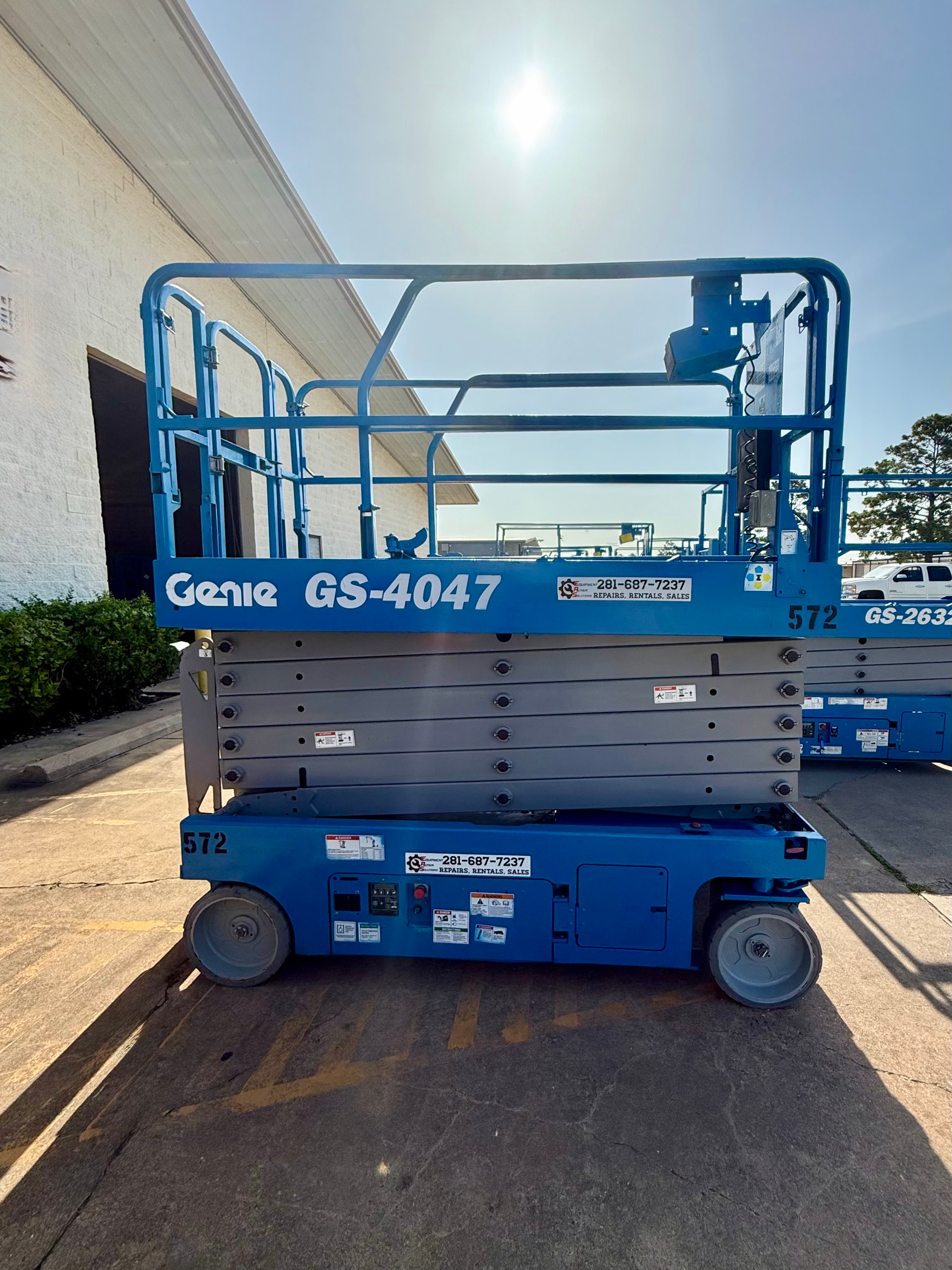 GENIE GS-4047 SCISSOR LIFT 6